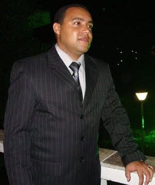 Márcio F Santos